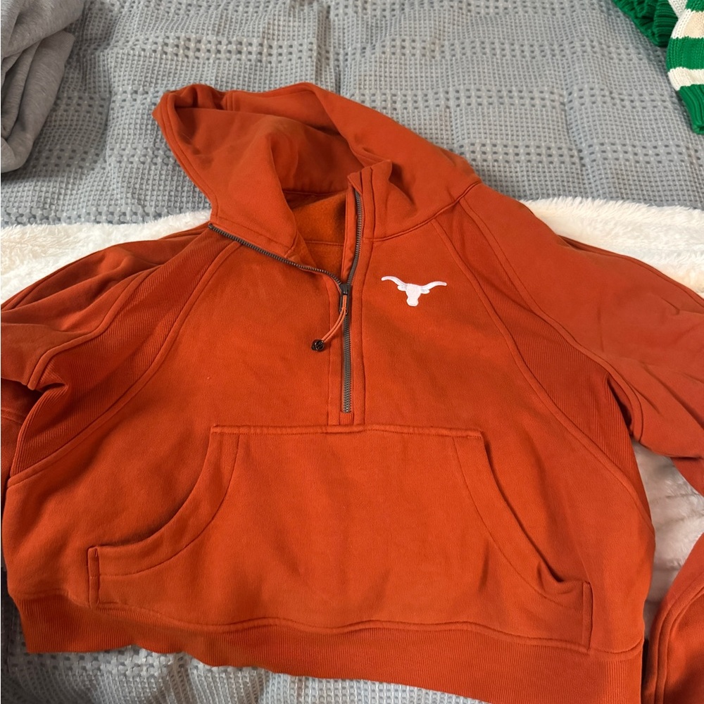 Lululemon Scuba Burnt Orange Hoodie with Texas Longhorns logo. Size M/L